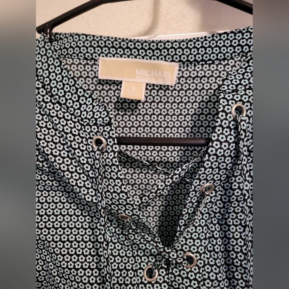 Michael kors top